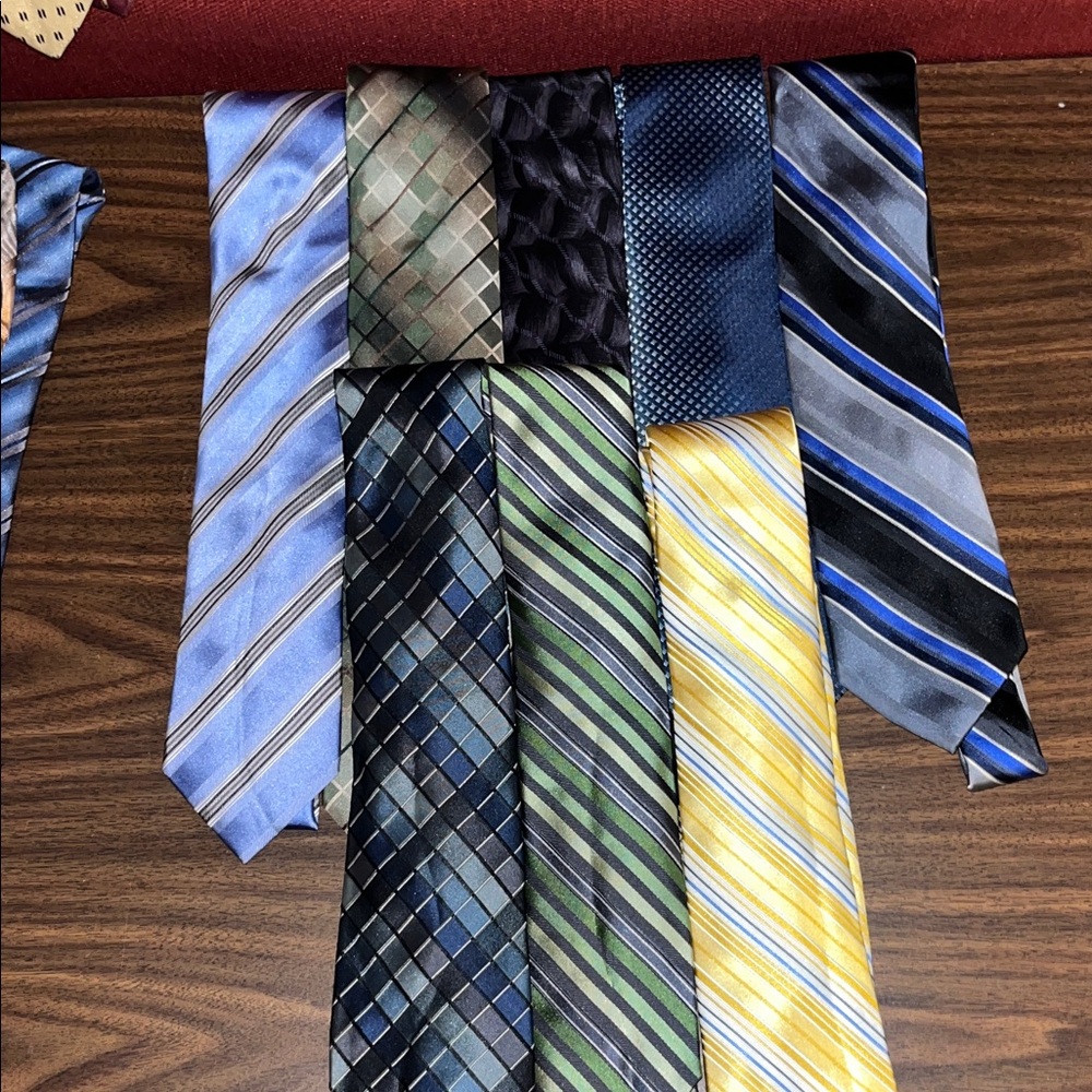 Van Heusen Men's Tie Collection - Blue, Green, Yellow, Black